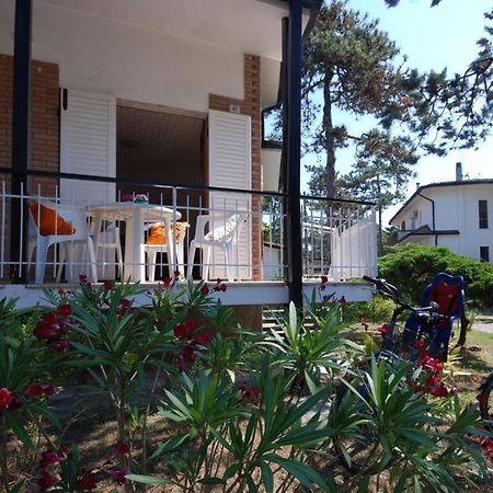 Villaggio Alex 利尼亚诺萨比亚多罗 外观 照片